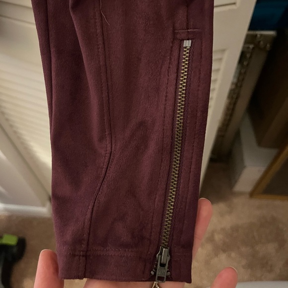 Maroon/purple suede pants - Picture 2 of 4